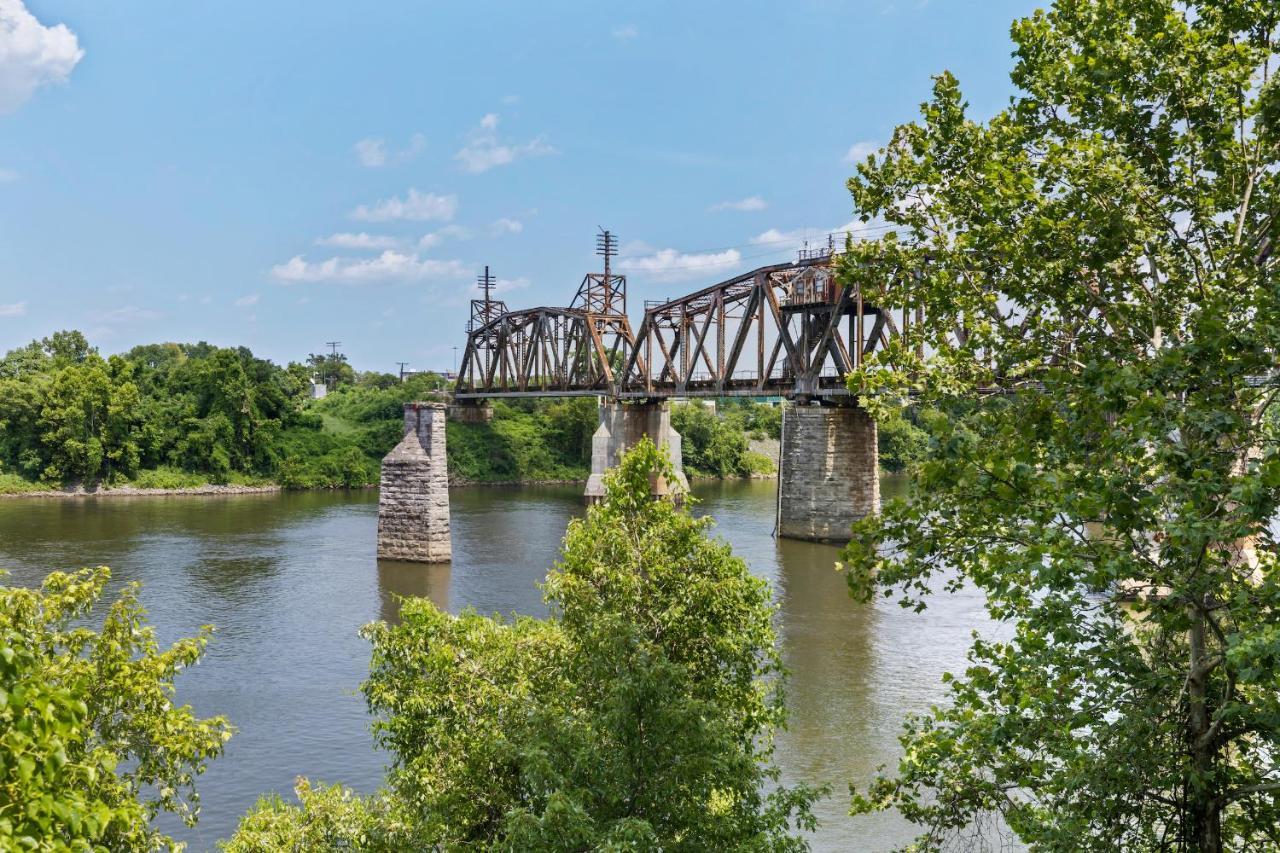 River View, Balcony, Germantown, Central, Elevator Nashville Bagian luar foto